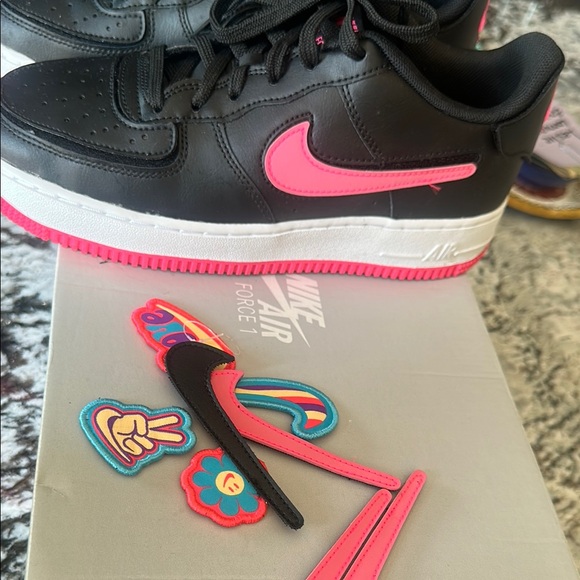 Nike Black and Pink Air Force One interchangeable Low-Top Sneakers - Picture 7 of 10